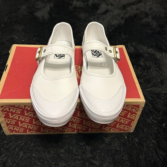 VANS Mary Jane white gold buckle shoes sneakers women’s 8.5 new - Picture 2 of 7